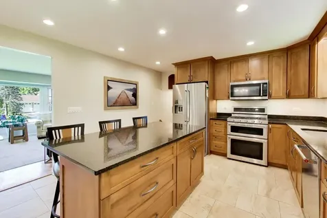 918 East Patten Drive Palatine IL 60074