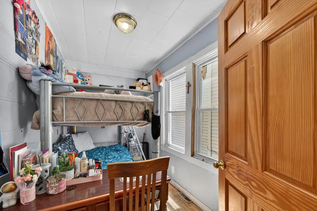 3035 North Spaulding Avenue Chicago IL 60618
