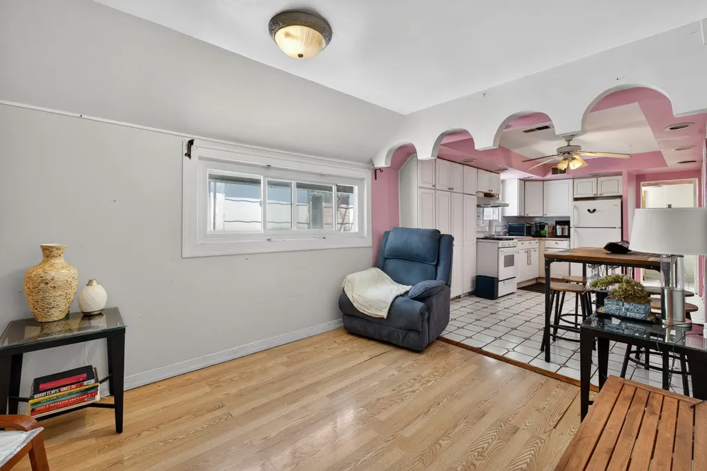 3035 North Spaulding Avenue Chicago IL 60618
