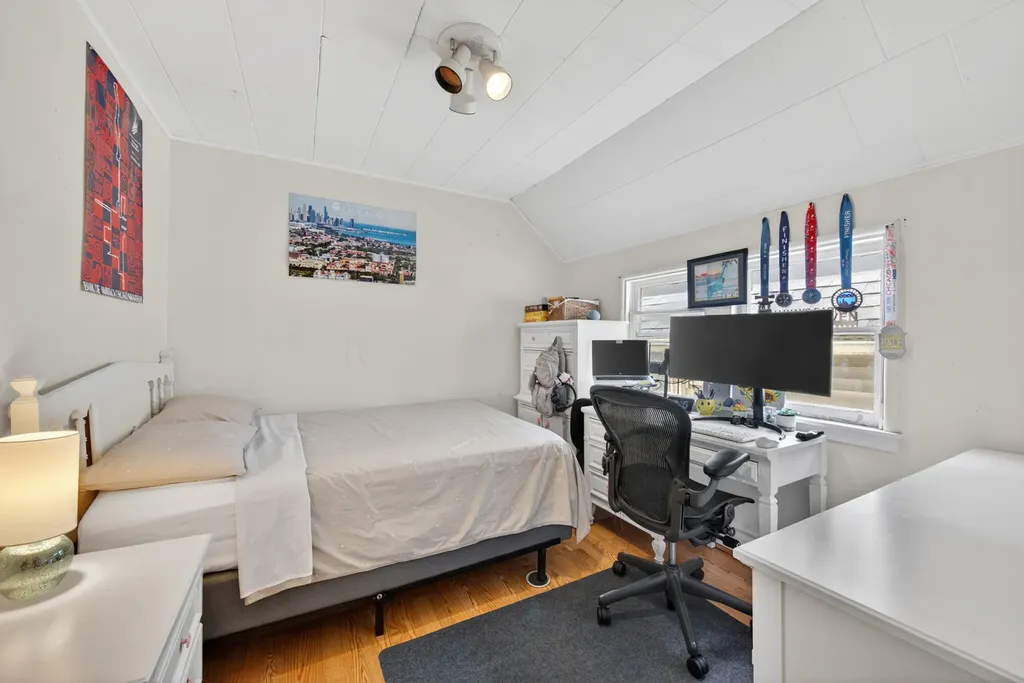3035 North Spaulding Avenue Chicago IL 60618