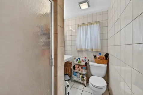 3035 North Spaulding Avenue Chicago IL 60618