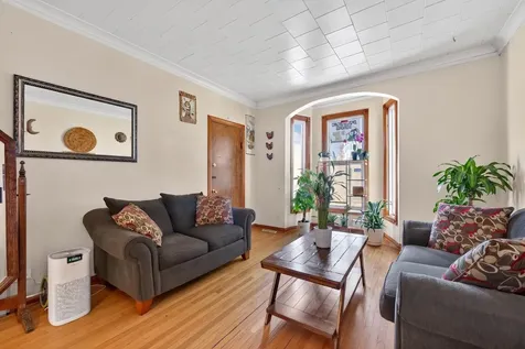 3035 North Spaulding Avenue Chicago IL 60618