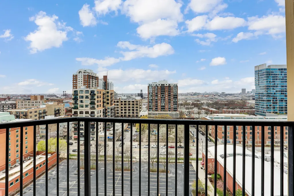 1464 South Michigan Avenue Chicago IL 60605