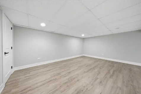 17636 Baker Avenue Country Club Hills IL 60478