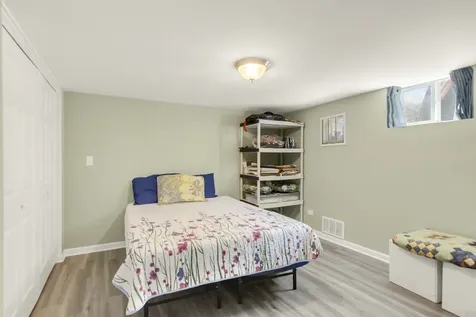 7046 North Franks Avenue Niles IL 60714