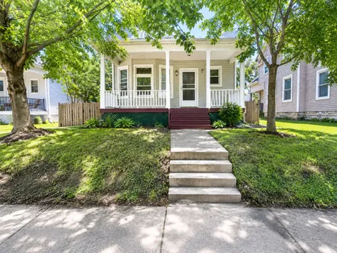 1018 14 1/2 Street Rock Island IL 61201