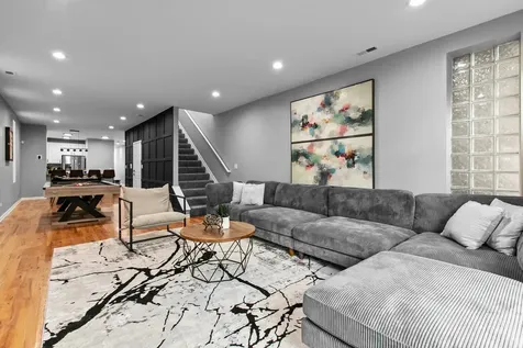 2249 West Monroe Street Chicago IL 60612