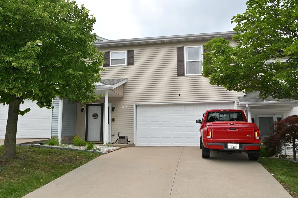 3814 West Richwoods Boulevard Peoria IL 61615