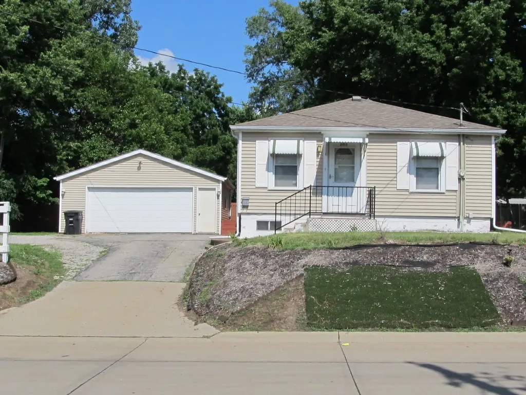 2013 5TH Street Rock Island IL 612011