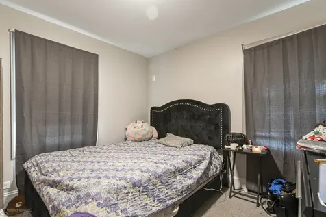 662 East 159th Place South Holland IL 60473