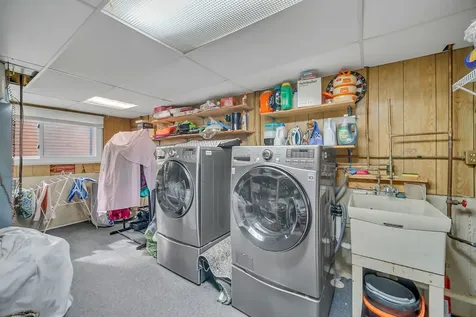 401 Greentree Parkway Libertyville IL 60048