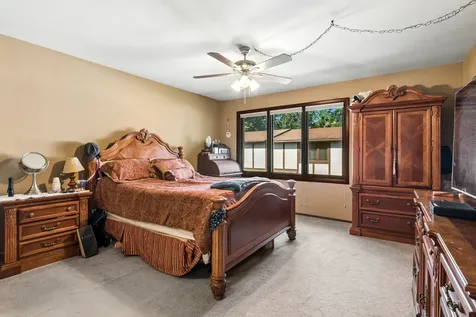 1803 Henley Street Glenview IL 60025