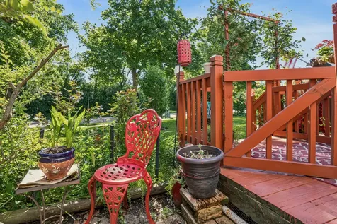 1803 Henley Street Glenview IL 60025