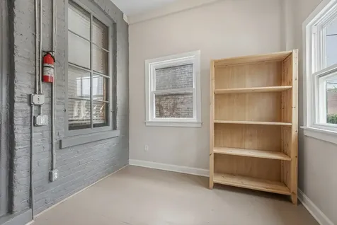 2520 North Saint Louis Avenue Chicago IL 60647
