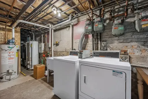 2520 North Saint Louis Avenue Chicago IL 60647