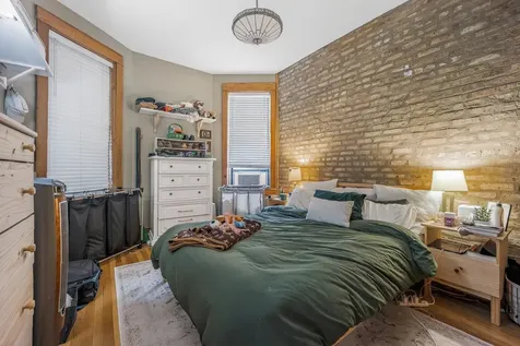 2520 North Saint Louis Avenue Chicago IL 60647