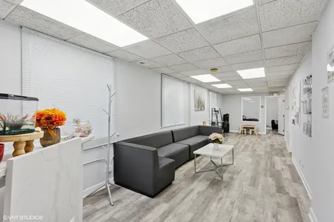 1335 Dodge Avenue Evanston IL 60201