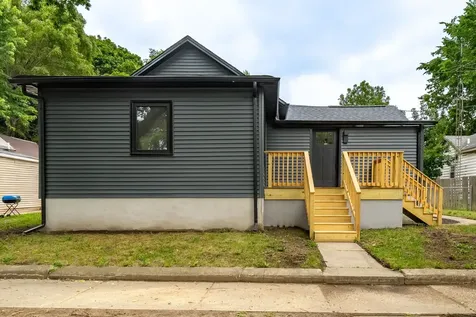 1313 Ewing Street Bloomington IL 61701