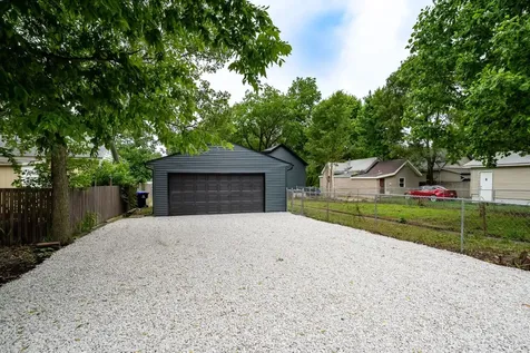 1313 Ewing Street Bloomington IL 61701