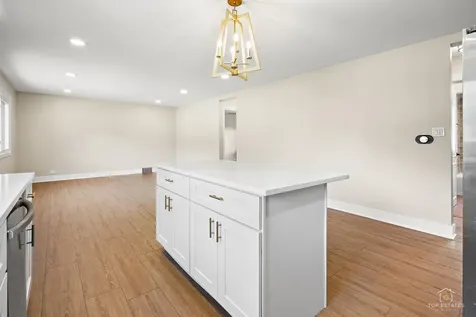 5505 Oakton Street Morton Grove IL 60053