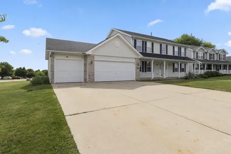 402 Scarlet Oak Drive Poplar Grove IL 61065