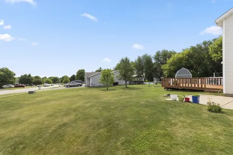 402 Scarlet Oak Drive Poplar Grove IL 61065