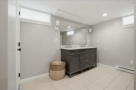 215 Lincoln Street Chenoa IL 61726