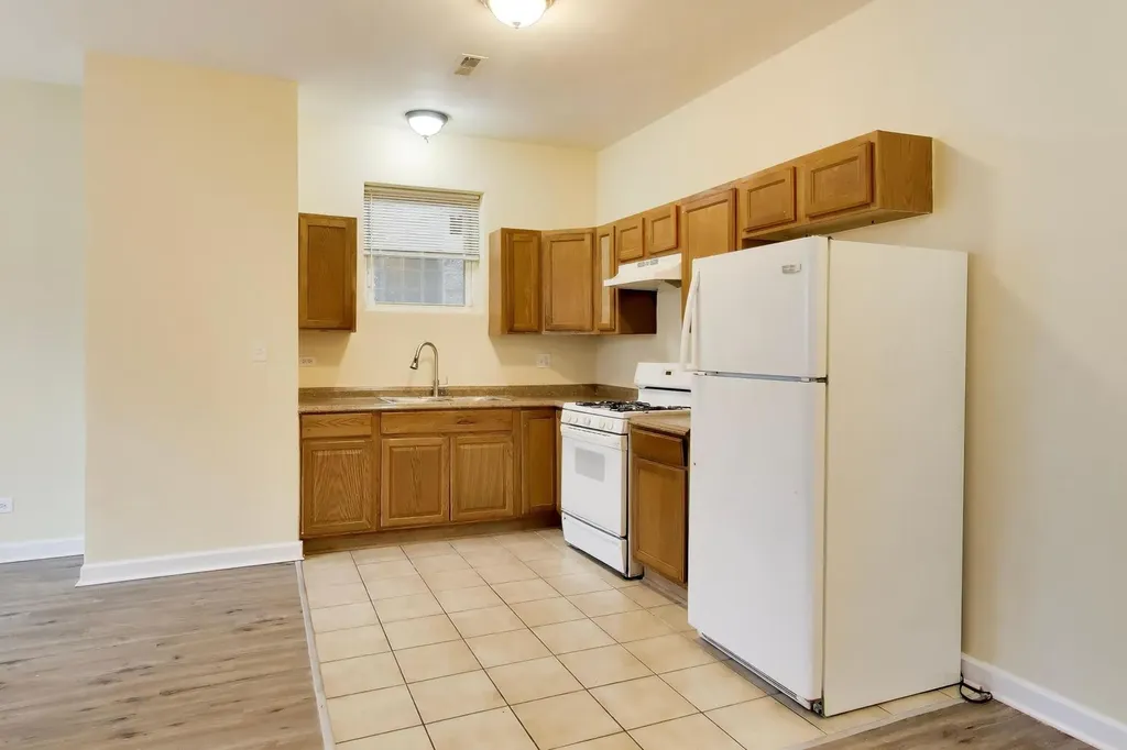 6335 South Normal Boulevard Chicago IL 60621