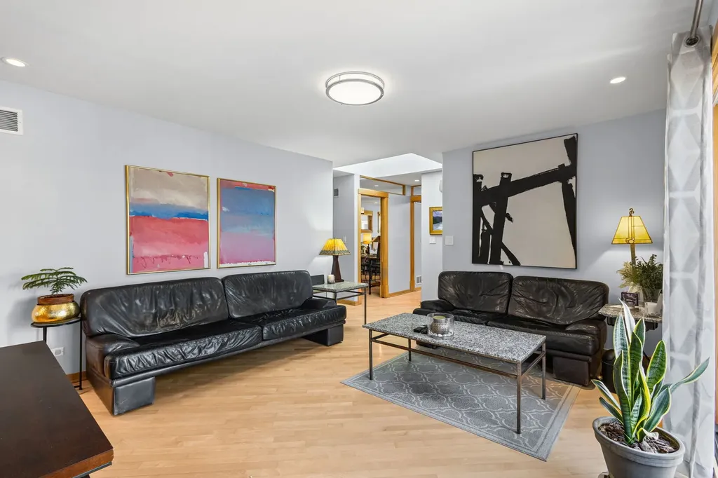 820 Lawler Avenue Wilmette IL 60091