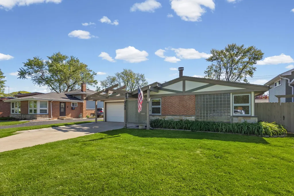 820 Lawler Avenue Wilmette IL 60091