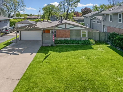 820 Lawler Avenue Wilmette IL 60091