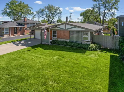 820 Lawler Avenue Wilmette IL 60091