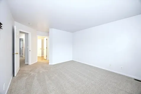 1673 Waterford Road North Aurora IL 60542