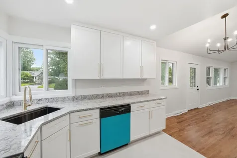1033 Kip Place Lemont IL 60439