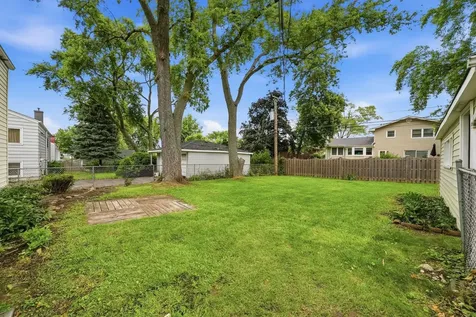 1033 Kip Place Lemont IL 60439