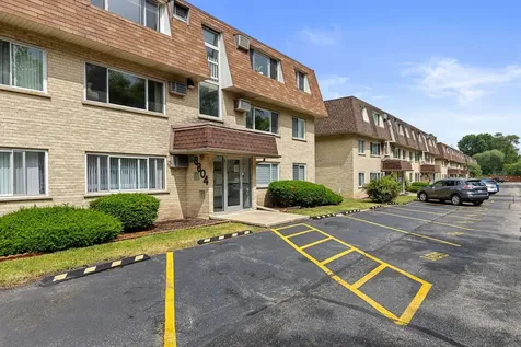 8804 Briar Court Des Plaines IL 60016