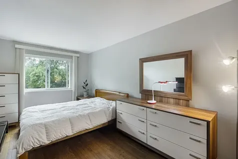 8804 Briar Court Des Plaines IL 60016