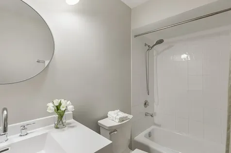 8804 Briar Court Des Plaines IL 60016