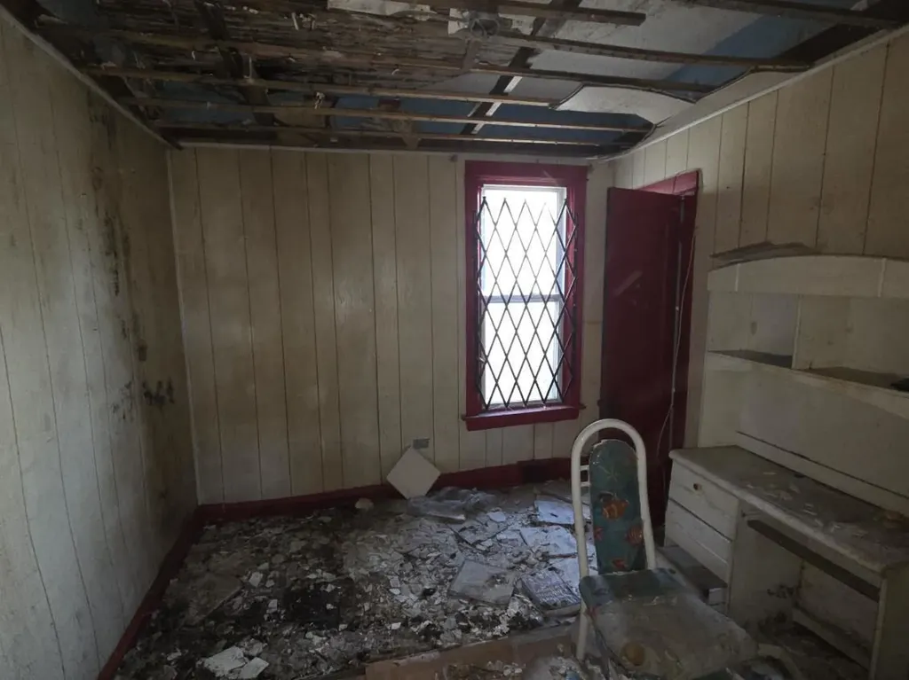 11532 South Harvard Avenue Chicago IL 60628