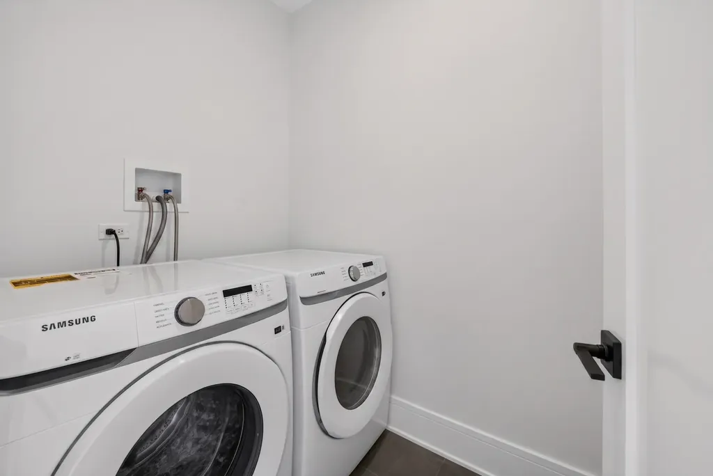 1728 North Sawyer Avenue Chicago IL 60647