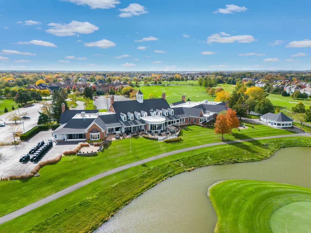 4072 Broadmoor Circle Naperville IL 60564