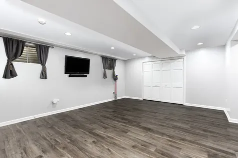 4072 Broadmoor Circle Naperville IL 60564