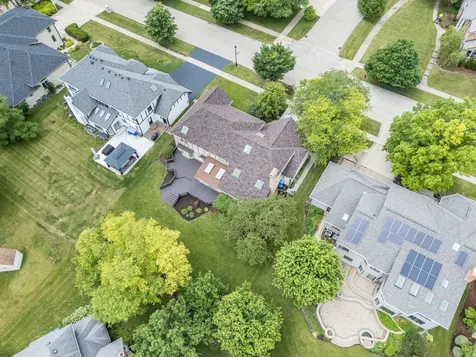 4072 Broadmoor Circle Naperville IL 60564