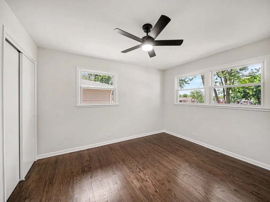 126 59TH Street Willowbrook IL 60527