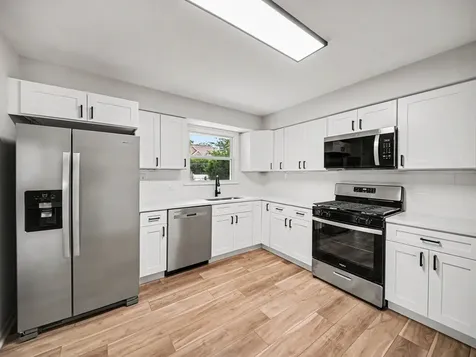 126 59TH Street Willowbrook IL 60527