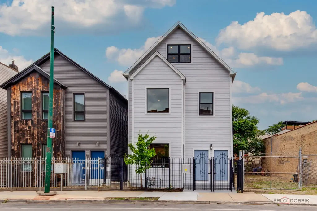 1746 North California Avenue Chicago IL 60647