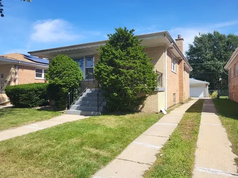 383 Calhoun Avenue Calumet City IL 60409