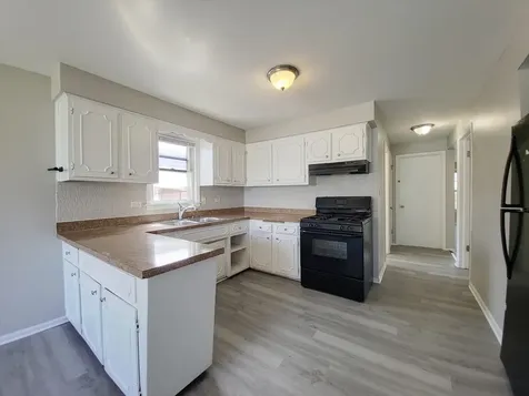 383 Calhoun Avenue Calumet City IL 60409
