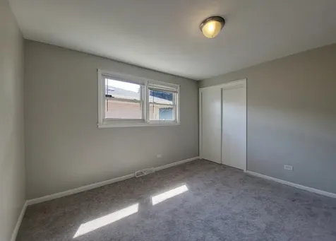 383 Calhoun Avenue Calumet City IL 60409