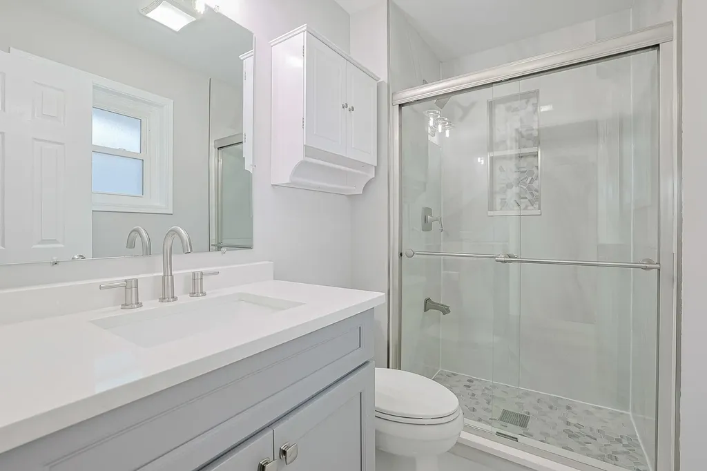 1213 Hawkins Avenue Downers Grove IL 60516
